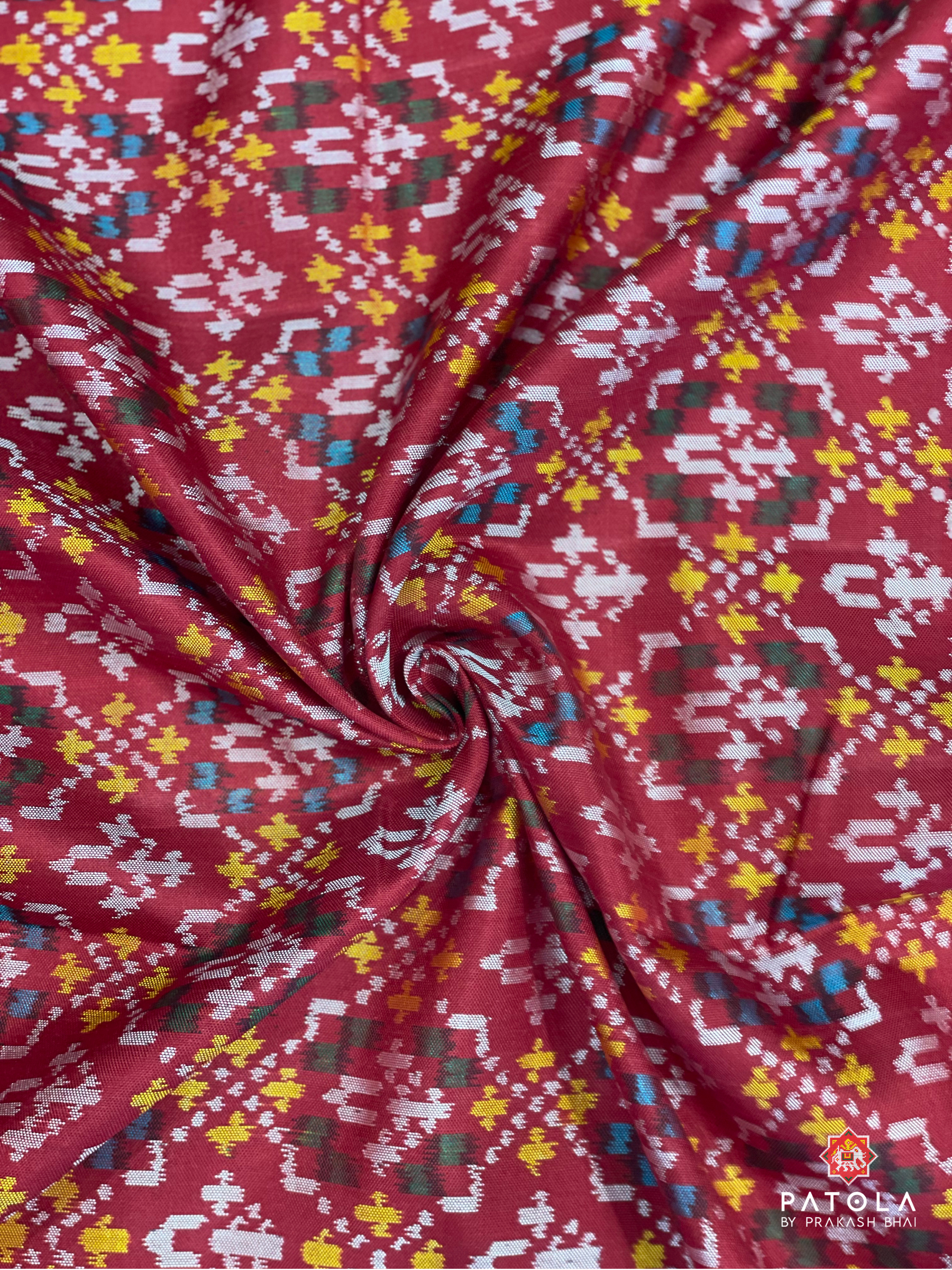 Plain Design & Peacock Border With Patola Designer Blouse Semi Double Ikat Patola Saree